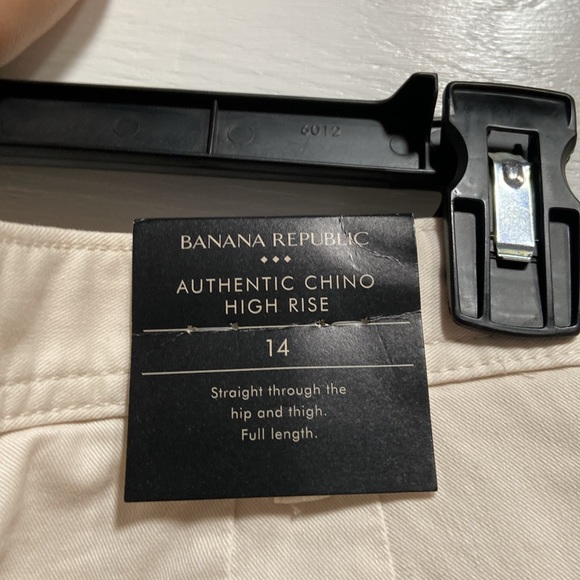 Brand new with tags Banana Republic chinos - Picture 3 of 5